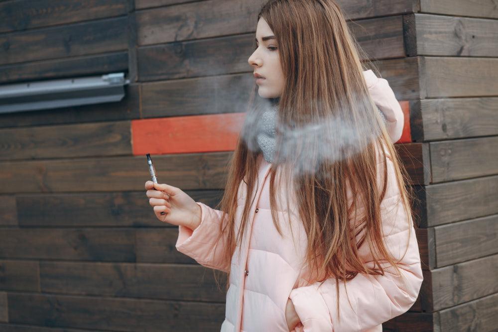 Žena Vape